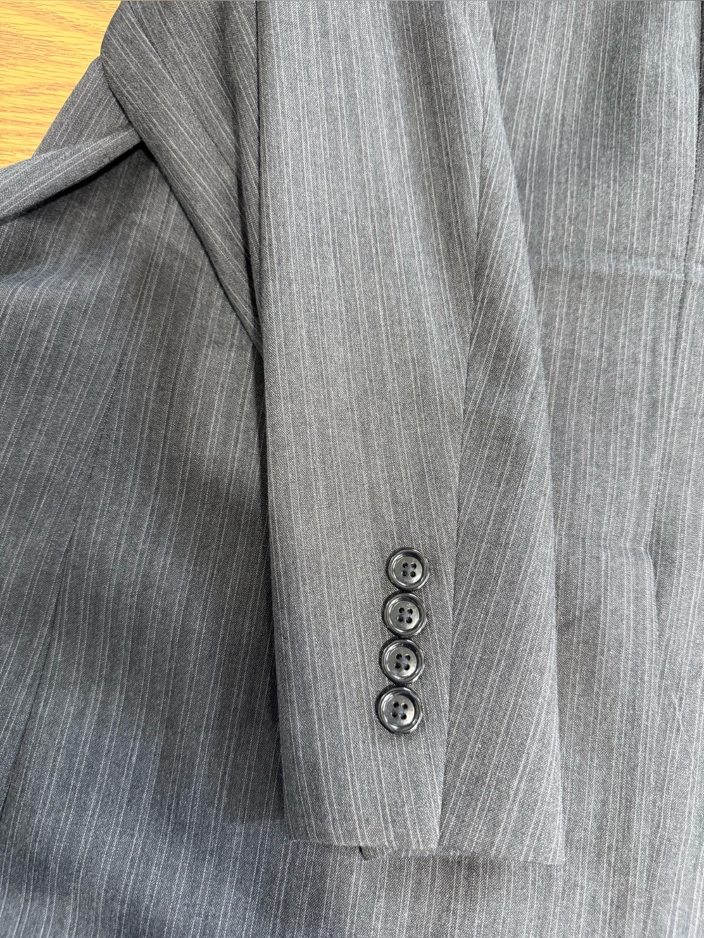 46R Jos. A Banks Suit - 2 Button Dark Gray Pin Stripe. Pants included. - Picture 5 of 15